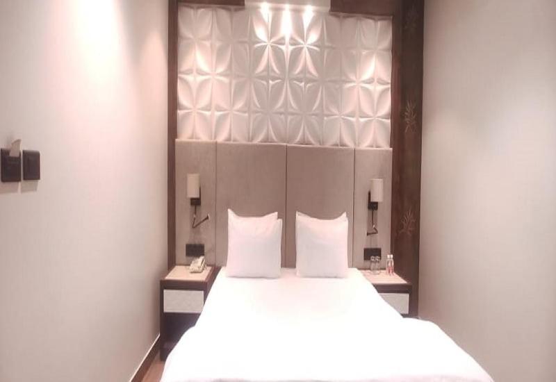 Harilal Hotel Patna  Ngoại thất bức ảnh
